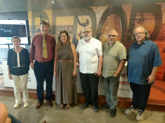 María Ángeles Vidal, Frank Hoffmeister, Rocío Gil, Basilio López, Emilio González y José A. Garzón